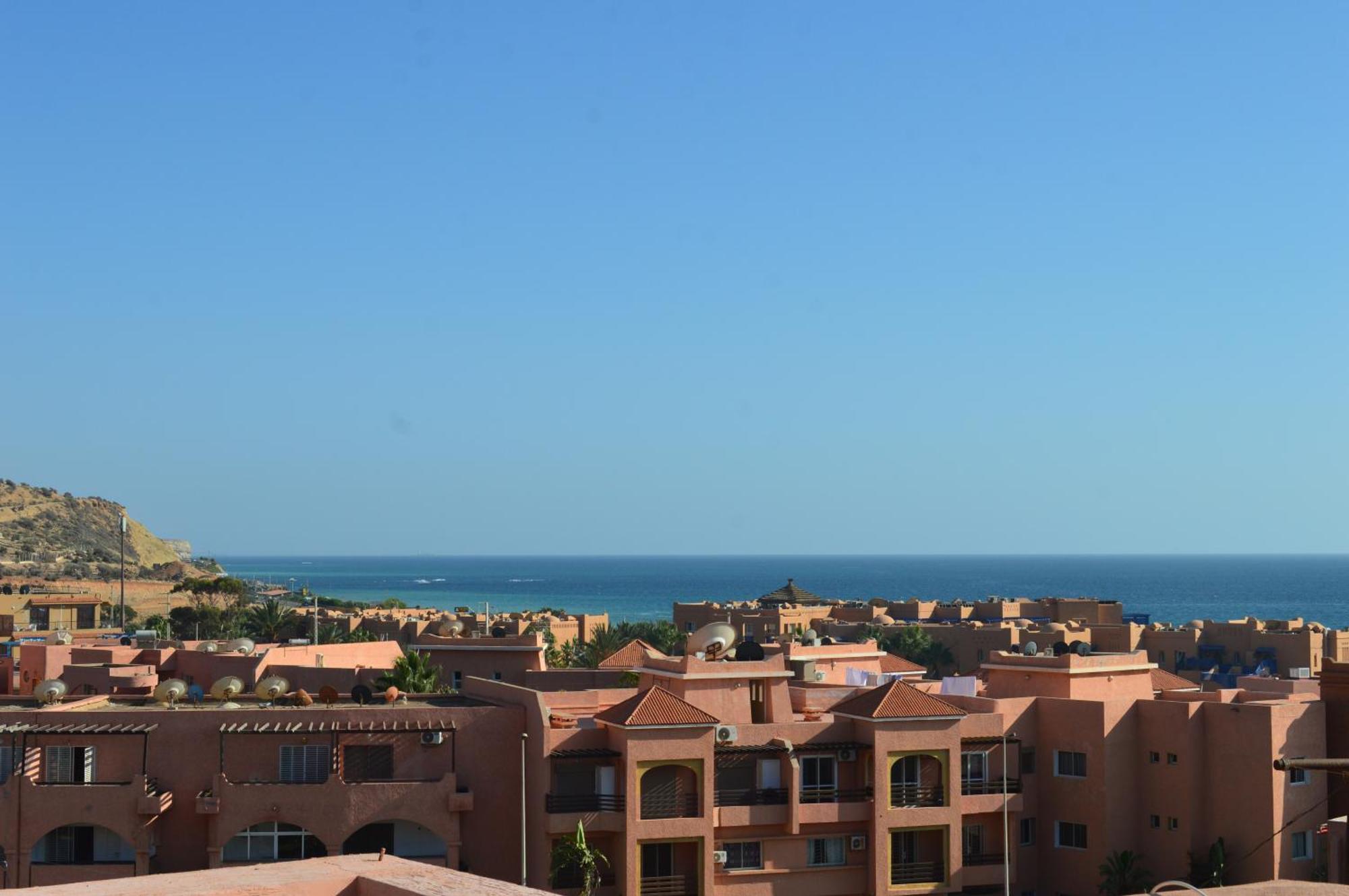 Pearl Surf Camp Morocco Hotel Agadir Exterior photo