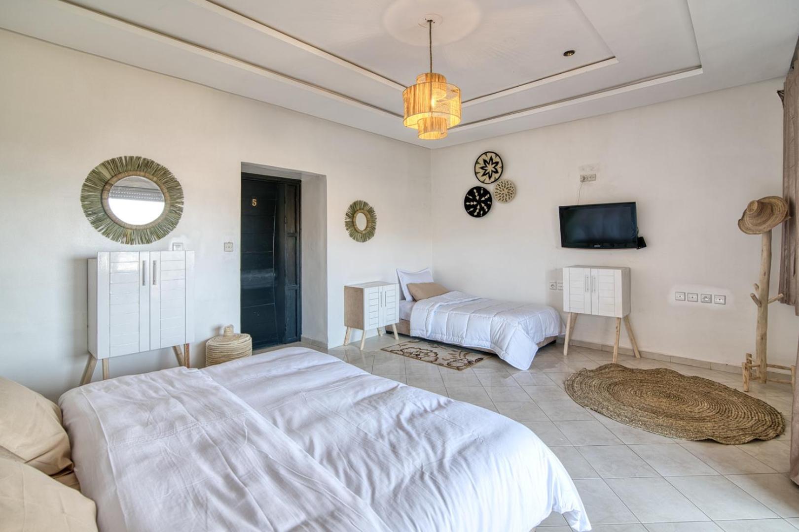 Pearl Surf Camp Morocco Hotel Imi Ouaddar Exterior photo